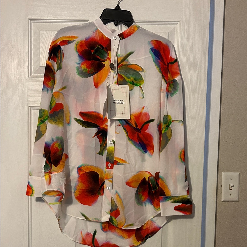 New authentic Alexander McQueen silk blouse